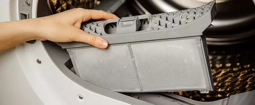 Signs Of A Clogged Dryer Lint Trap in Springdale, Arkansas